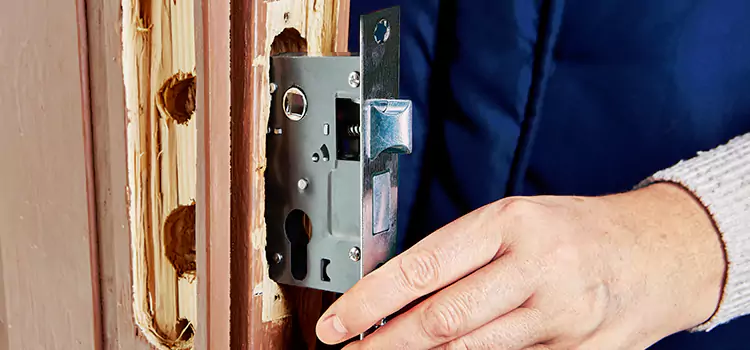 Garage Door Lock Replacement Bel Air North